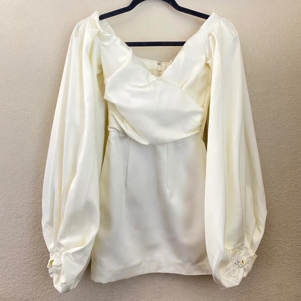 HOUSE OF CB 'Carlyn' Ivory Satin Balloon Sleeve Mini Dress/Size XS‎ NWOT - Picture 5 of 15